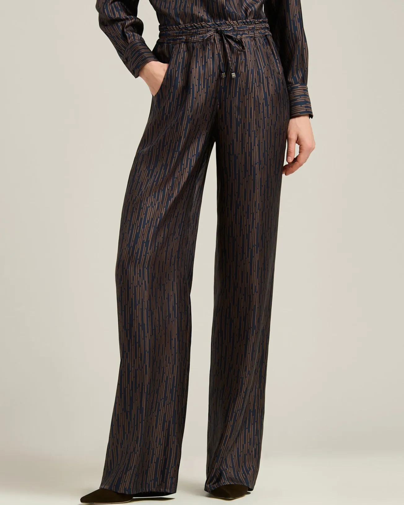 BLUE AND BROWN PRINTED SILK PALAZZO TROUSERS