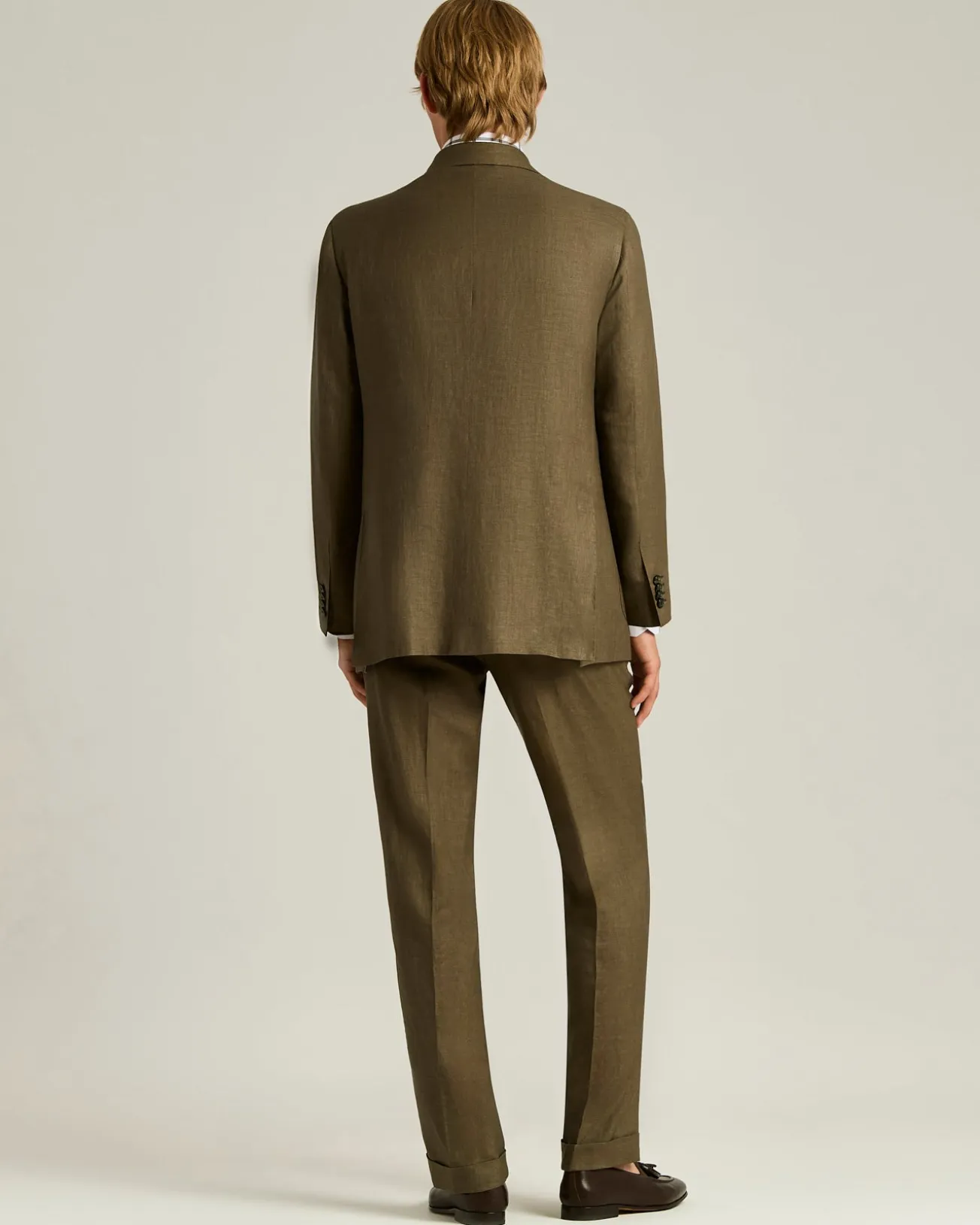 BROWN LINEN, WOOL AND SILK BLEND DOUBLE-BREASTED SUIT