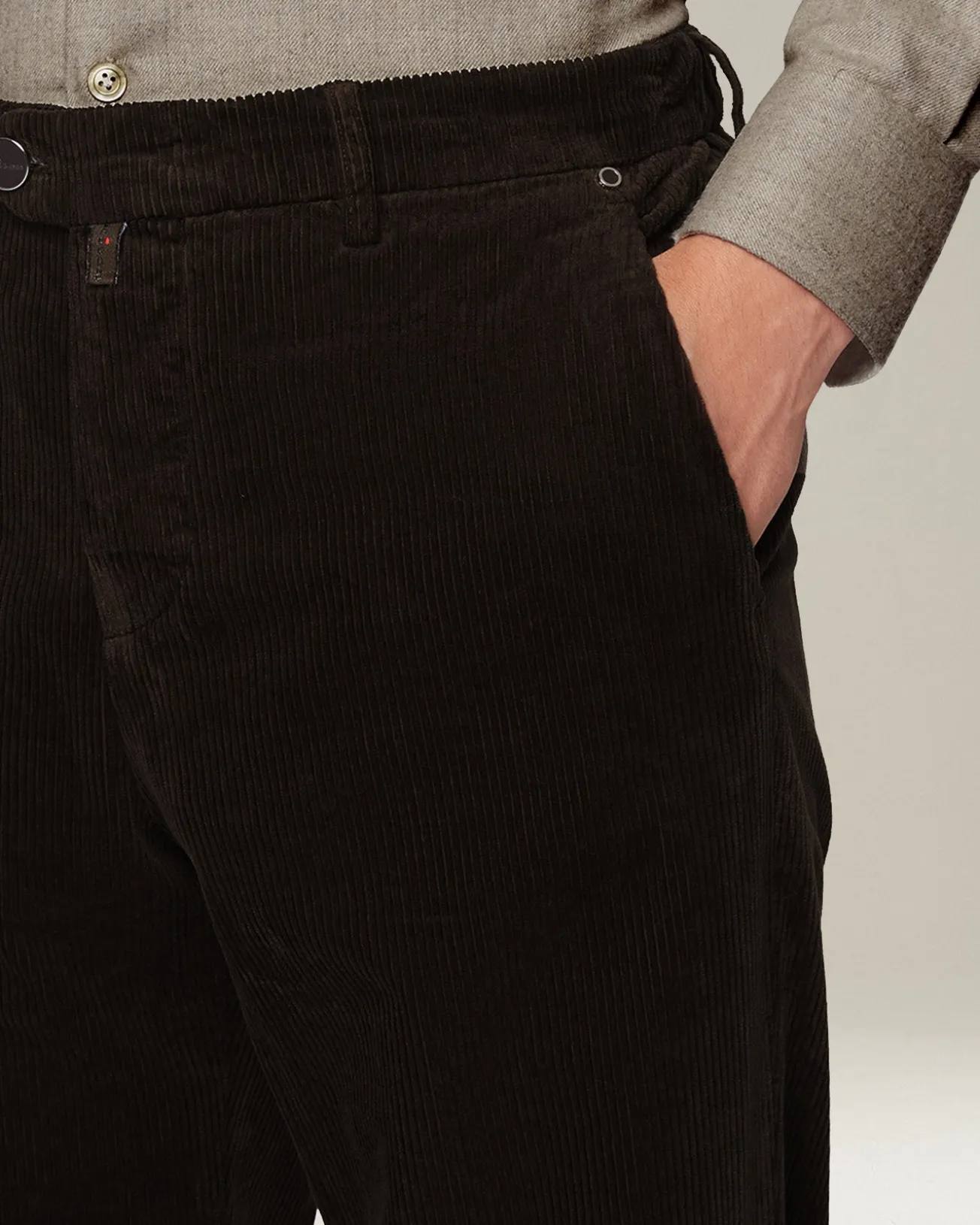 CASUAL COTTON AND CASHMERE TROUSERS