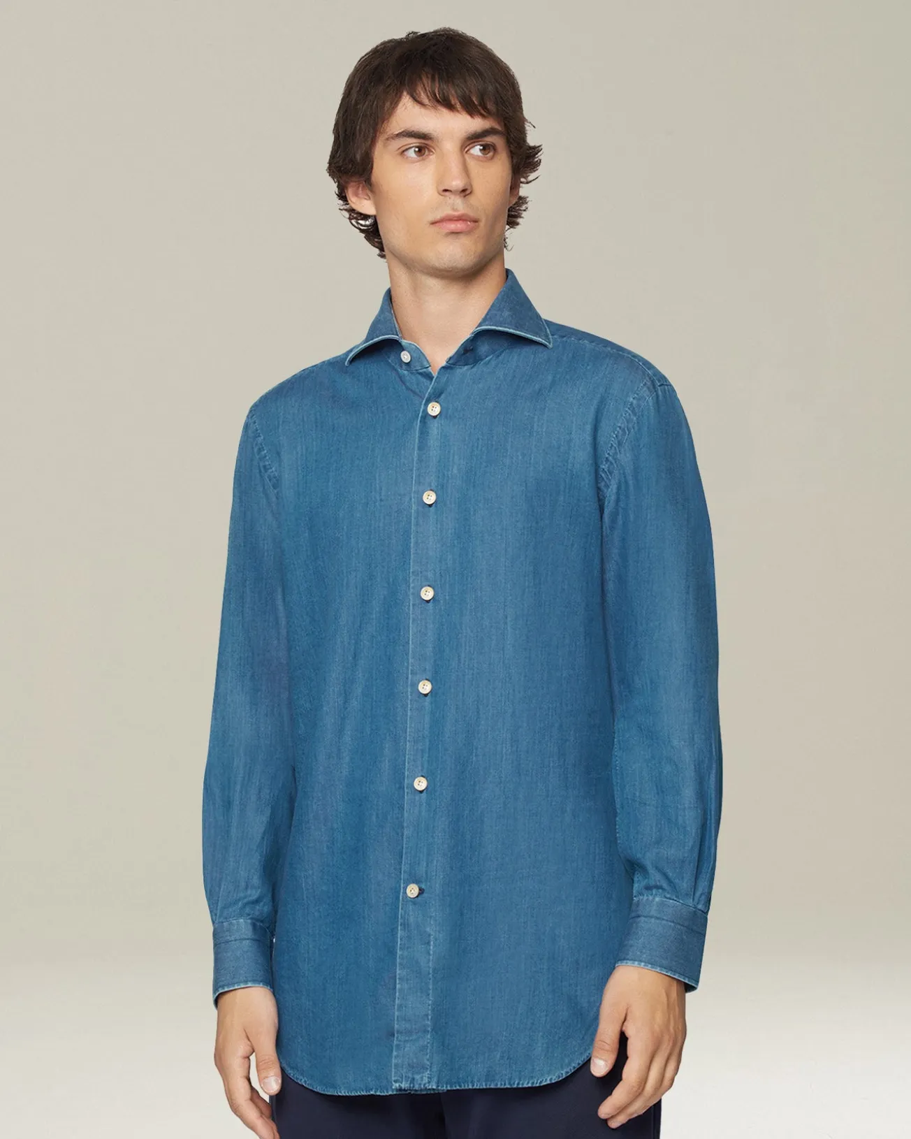 CASUAL DENIM SHIRT