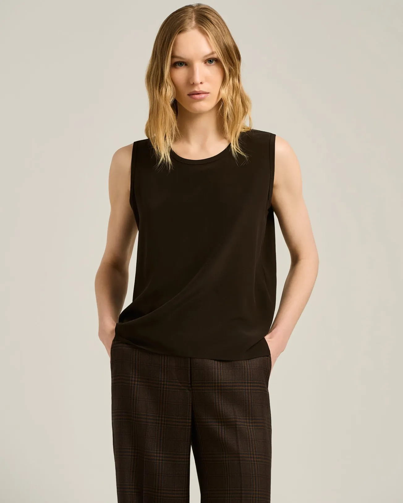 COFFEE BROWN SLEEVELESS TOP IN PURE SILK