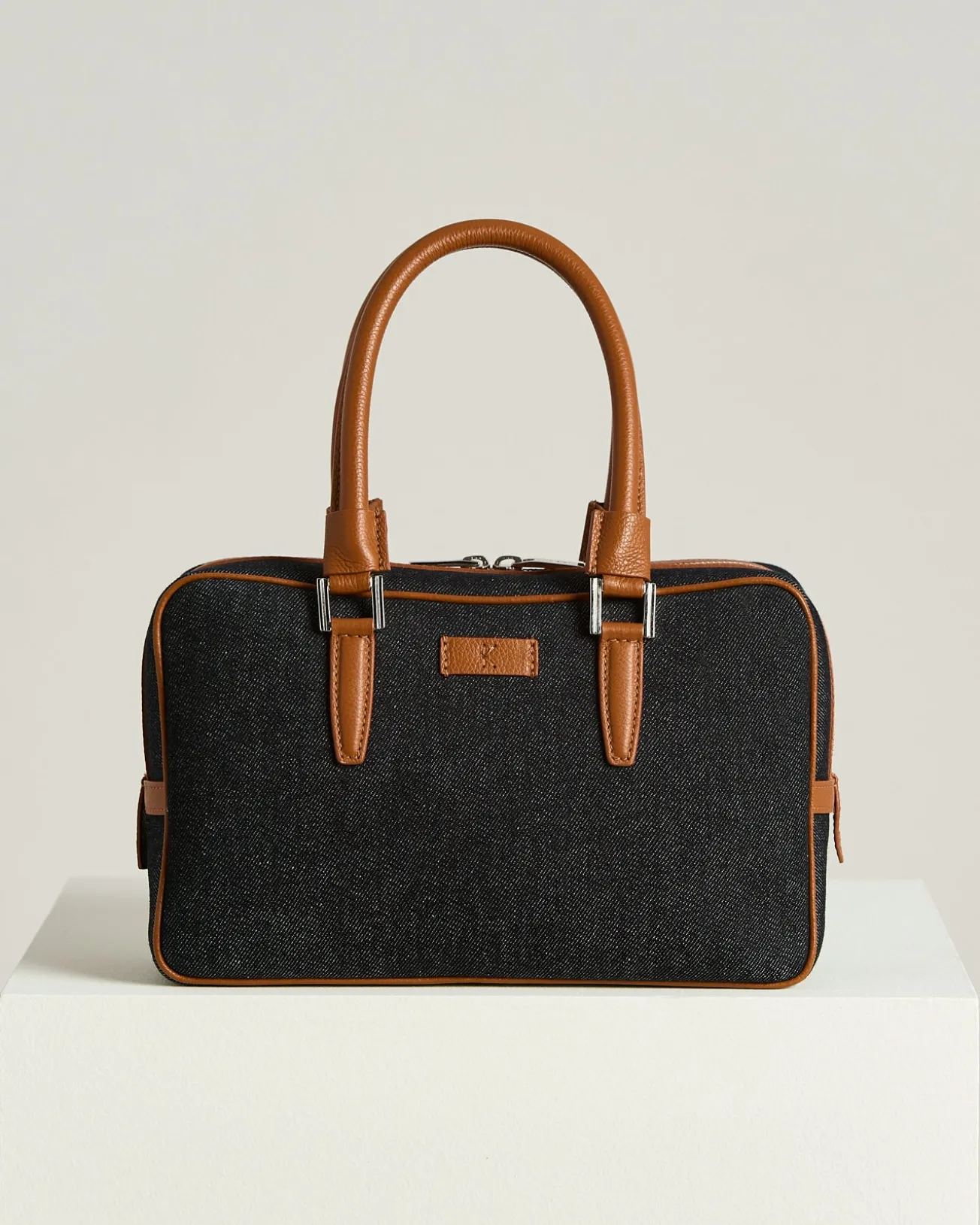 COTTON KISS ME BAG WITH CALFSKIN LEATHER DETAIL