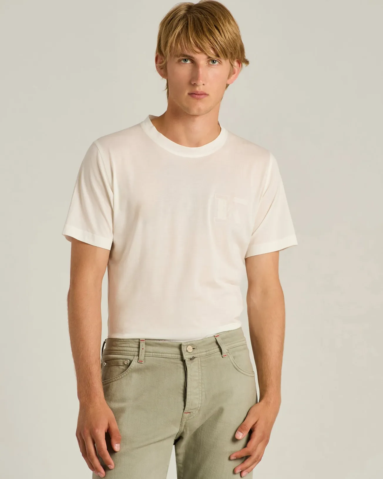 COTTON T-SHIRT IN WHITE