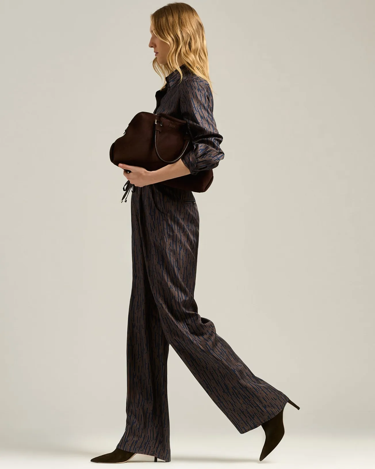 DARK BROWN SUEDE ANKLE BOOTS WITH STILETTO HEEL