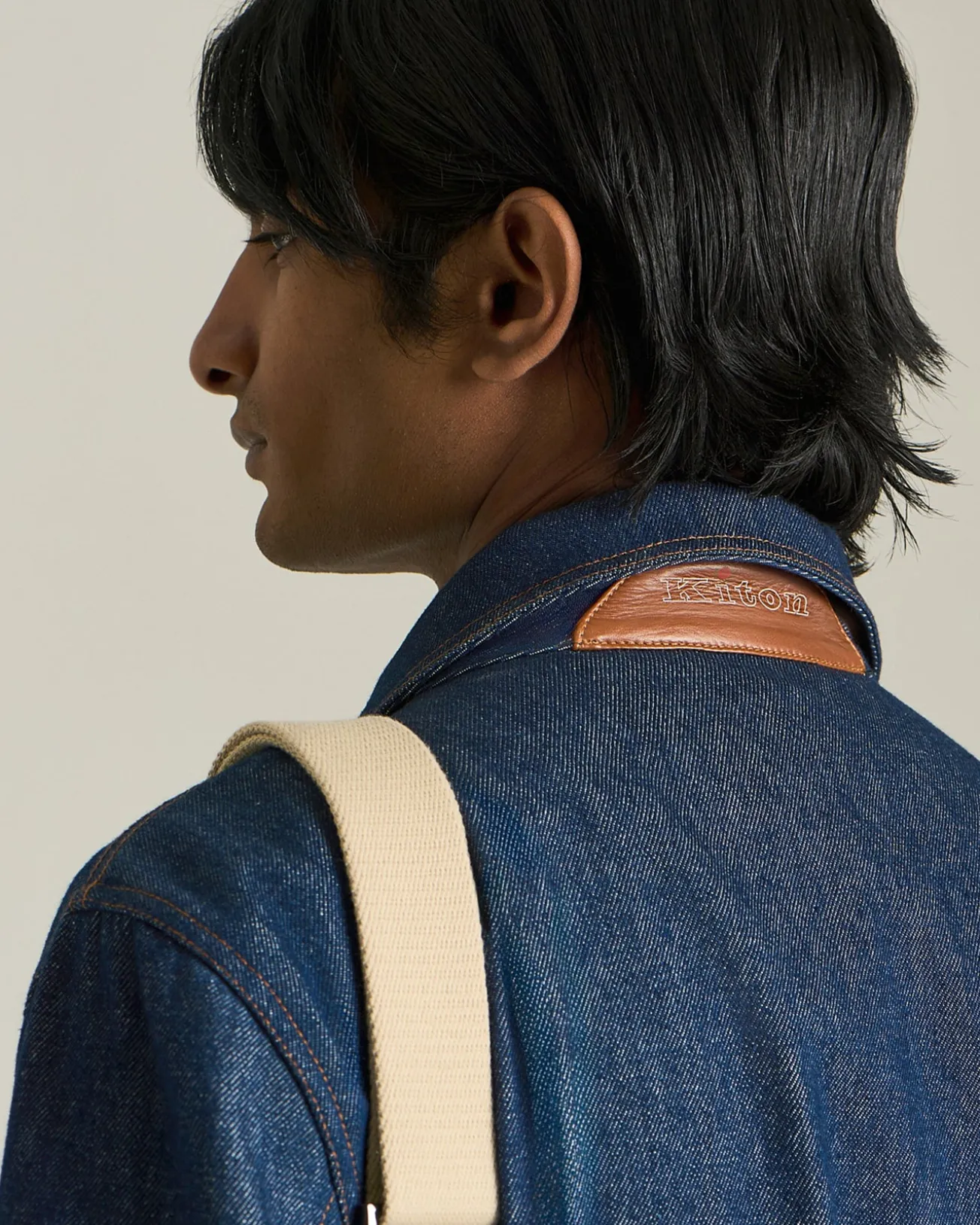 DENIM BLOUSON WITH A MINERAL WASH.