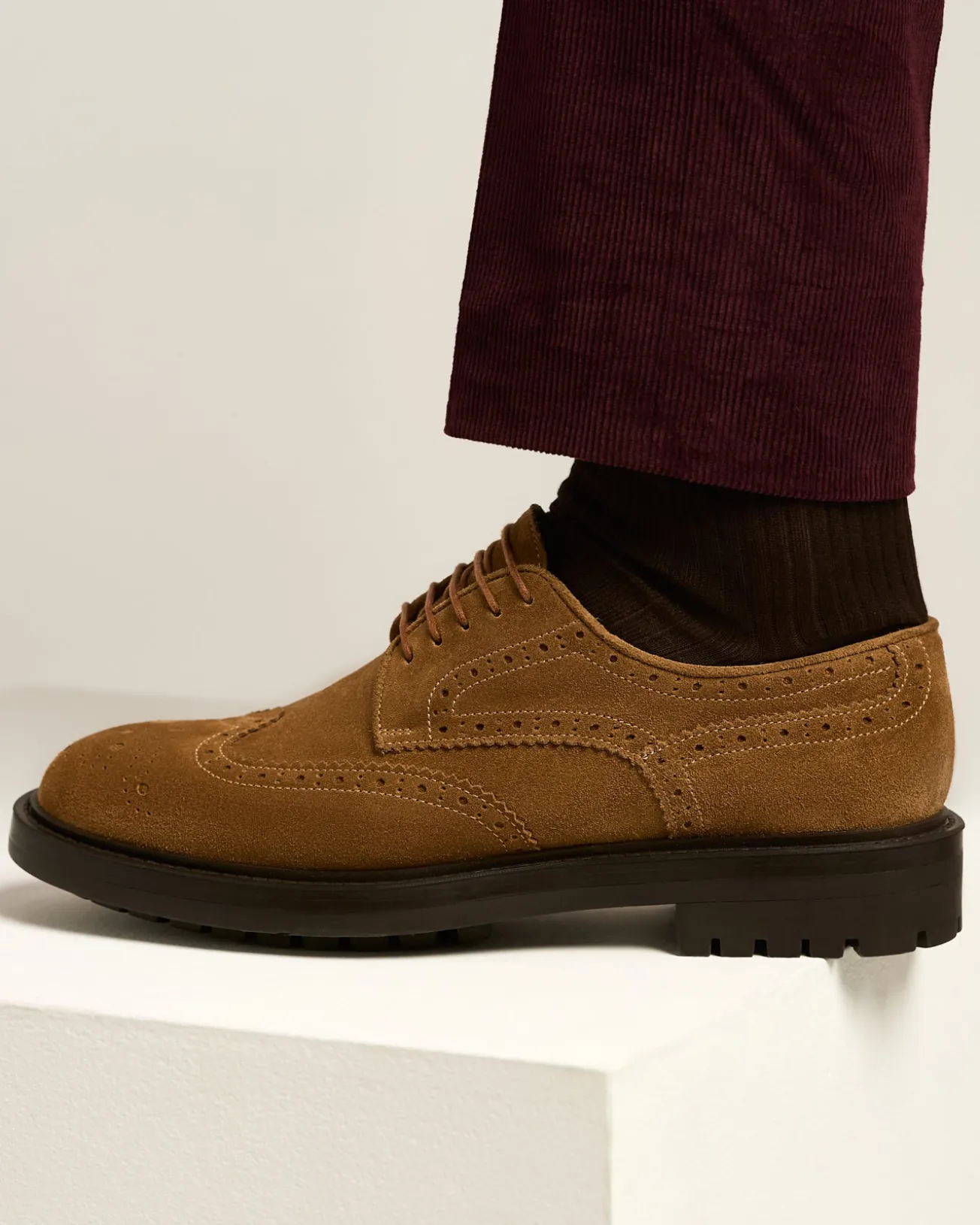 DERBY IN CALFSKIN SUEDE WITH BROGUED FLOWER PATTERN CAMEL