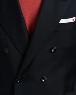 DOUBLE-BREASTED SUIT 