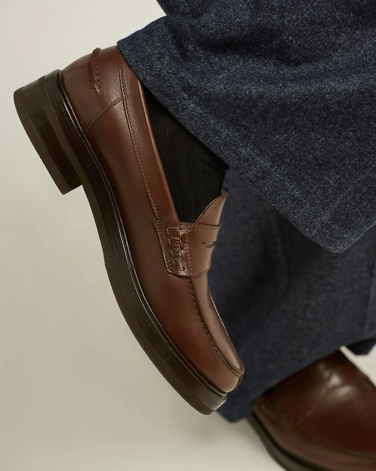 EBONY SMOOTH CALFSKIN LOAFERS
