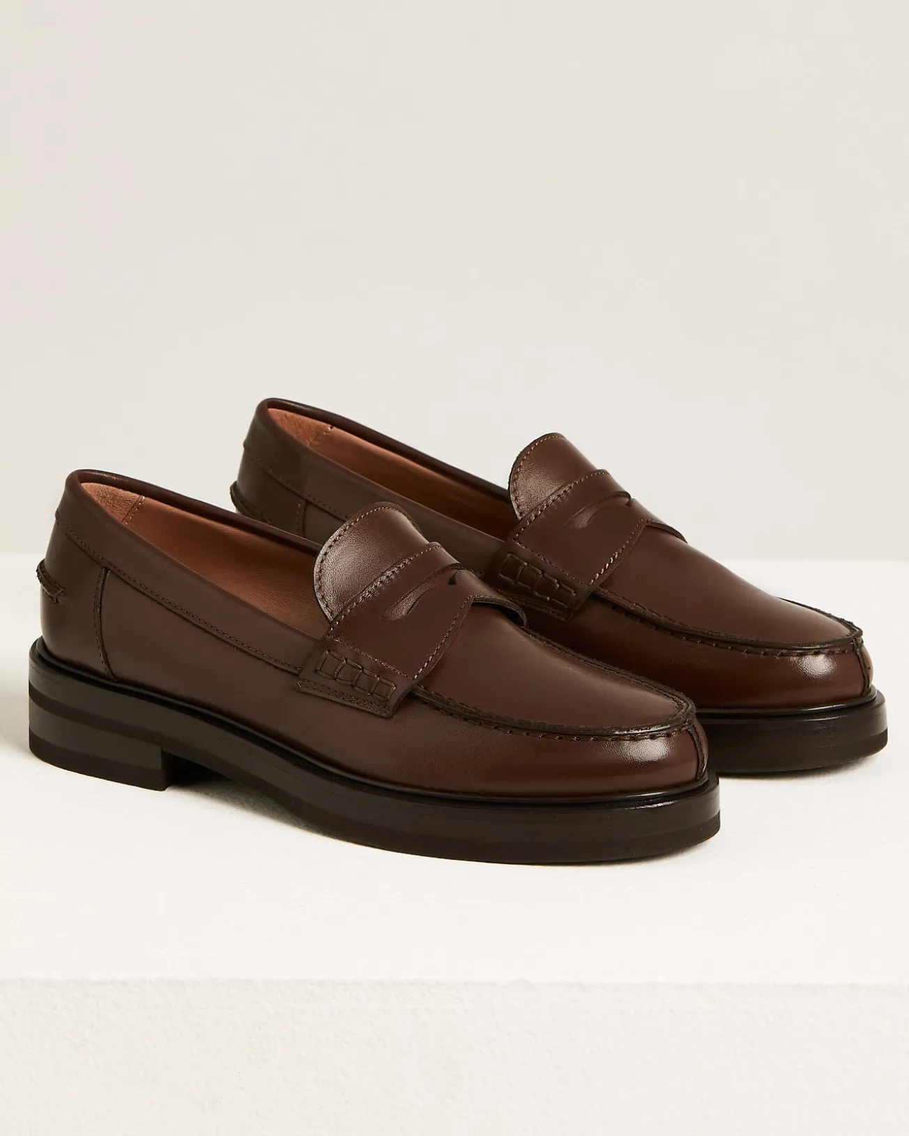 EBONY SMOOTH CALFSKIN LOAFERS