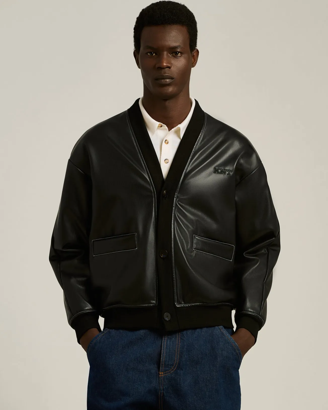 FAUX LEATHER BOMBER BLACK WITH RIBBED DETAILS