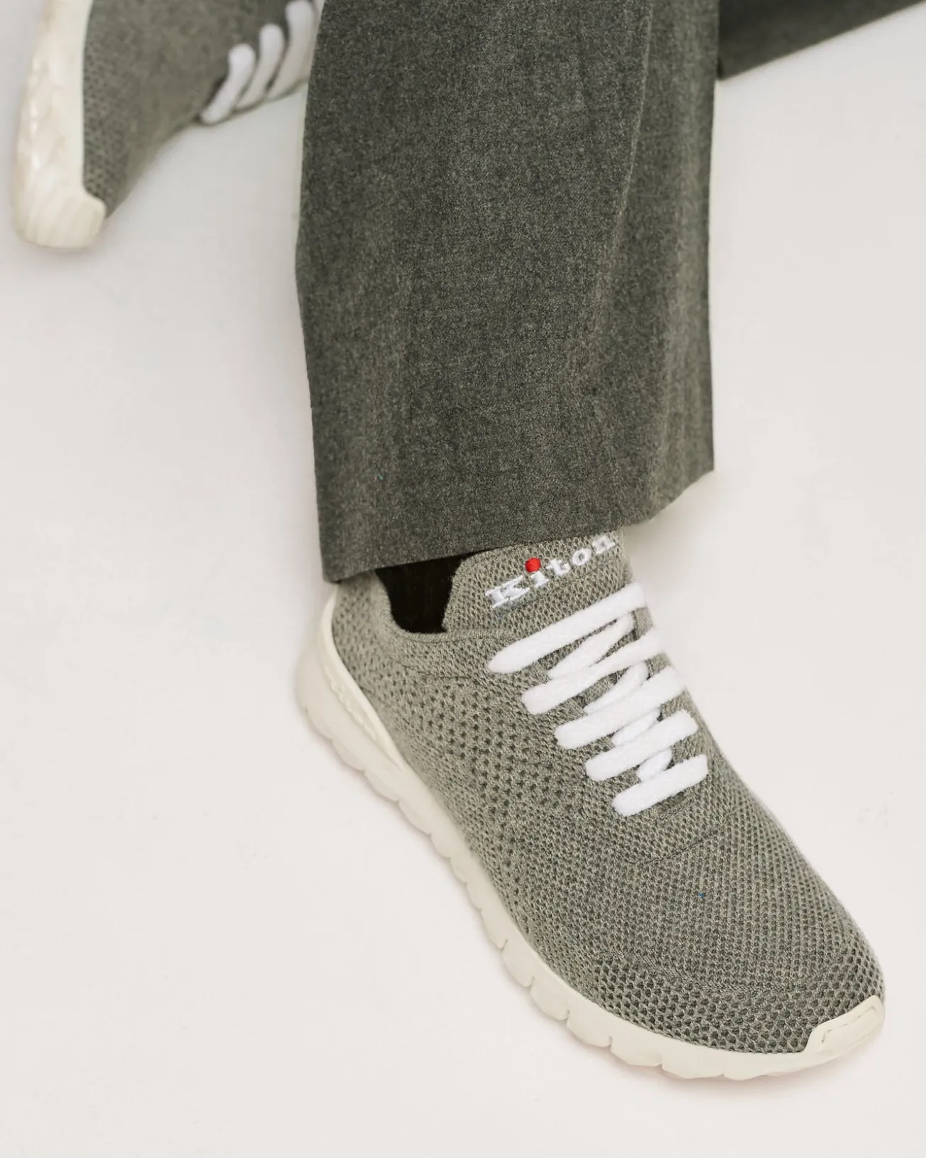 FIT GRAY CASHMERE SNEAKERS