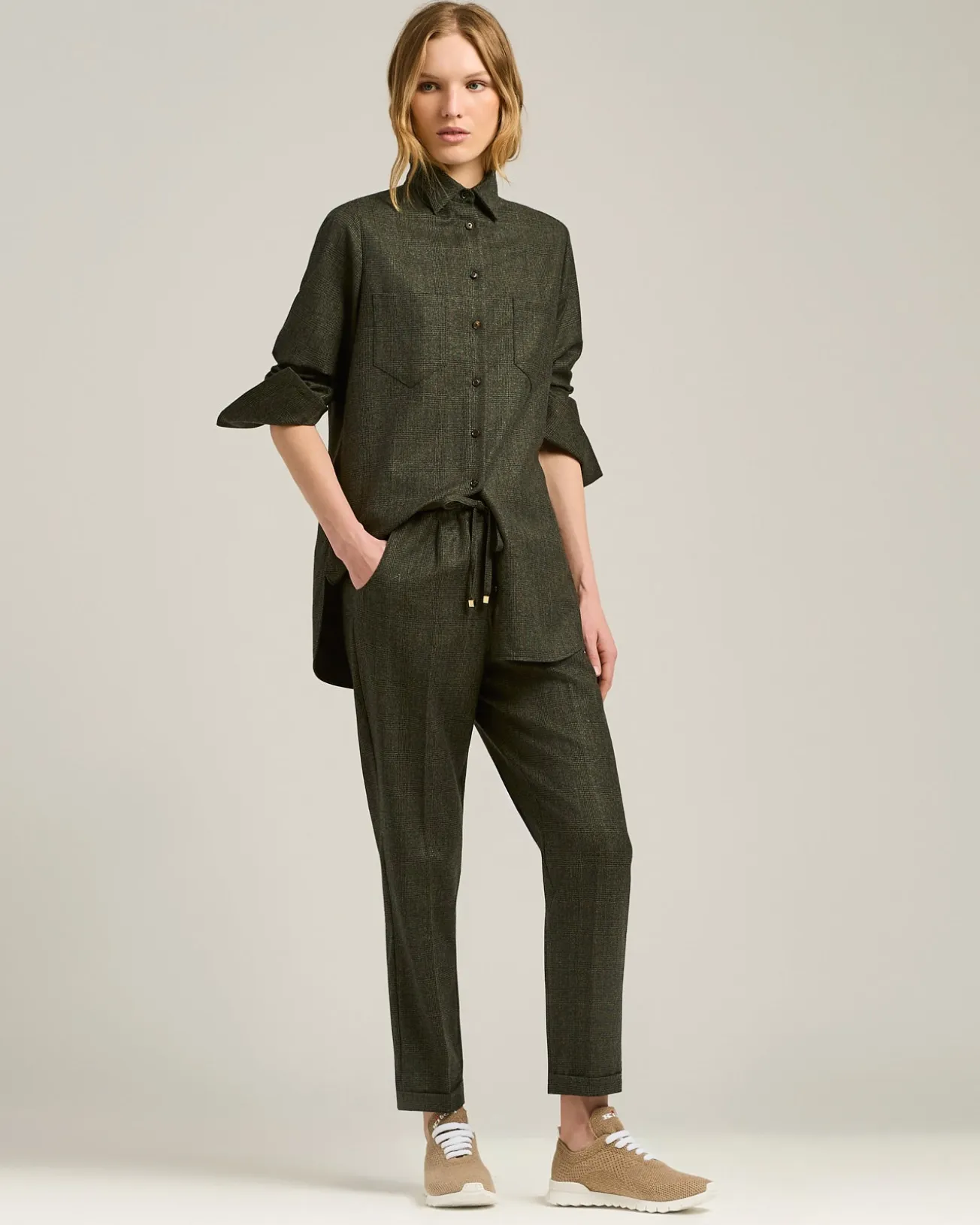 GREEN HOUNDSTOOTH WOOL TROUSERS WITH ELASTIC WAIST