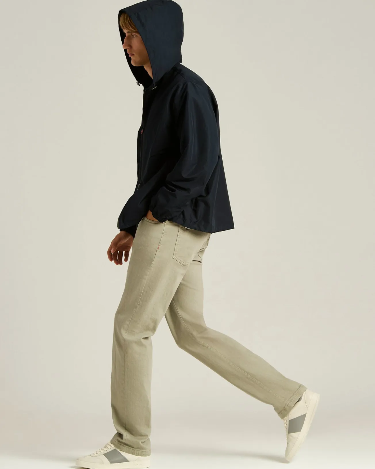 HOODED TECHNICAL FABRIC JACKET IN NAVY BLUE