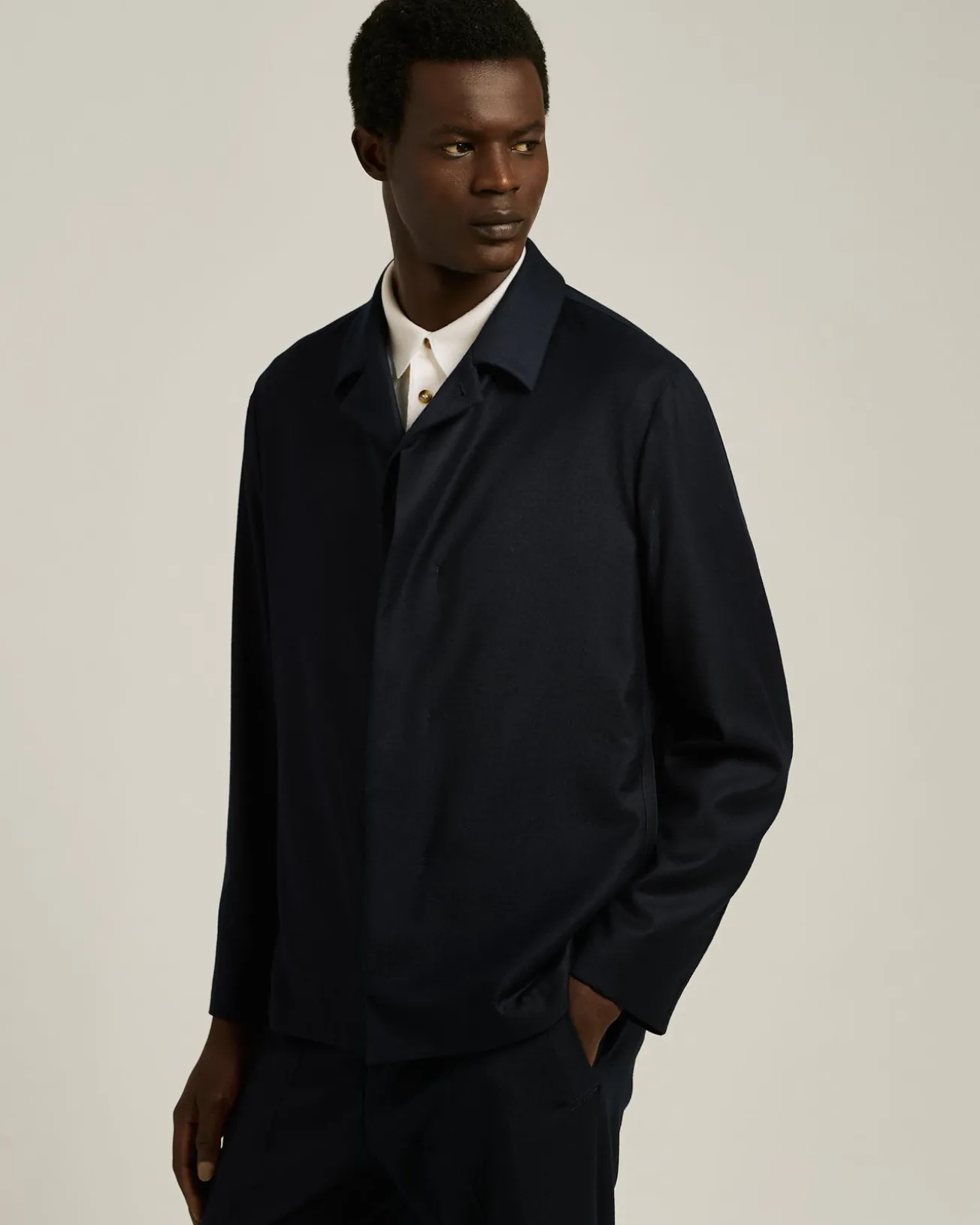 JACKET IN PURE VIRGIN WOOL BLUE WITH CONCEALED CLOSURE