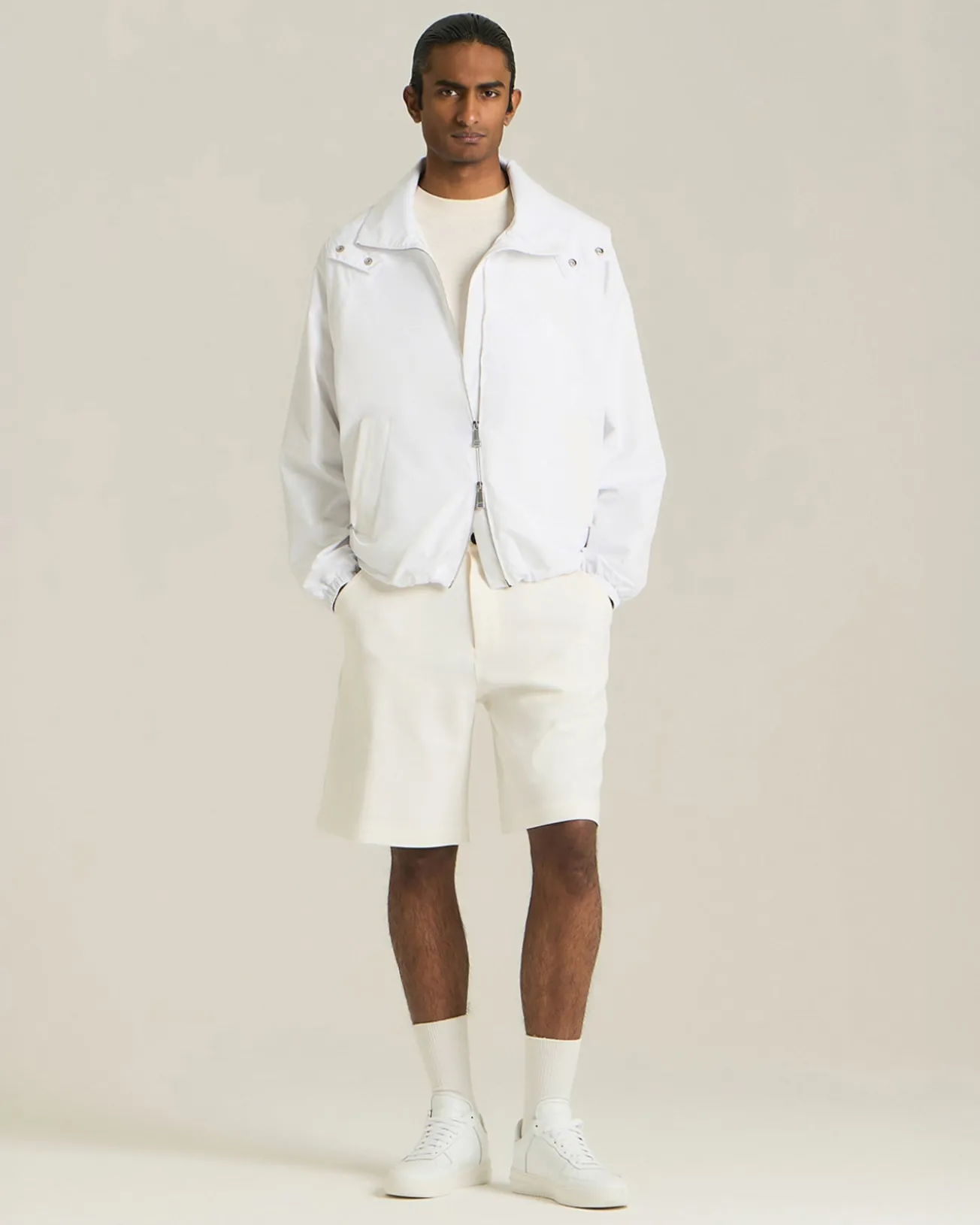 KNT HOODED WINDBREAKER