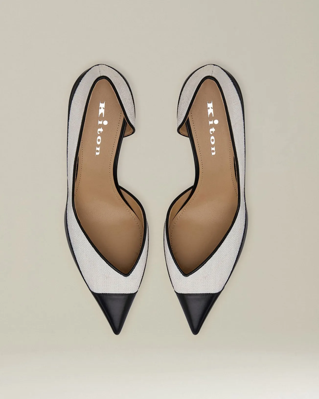 LEATHER COURT SHOES WITH INSERTS