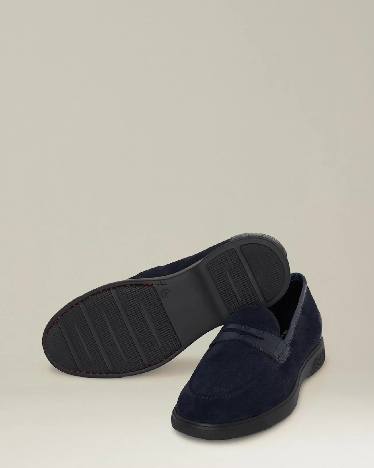 LEATHER LOAFER WITH CROCODILE LEATHER INSERTS
