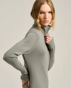 LIGHT GRAY CASHMERE TURTLENECK SWEATER