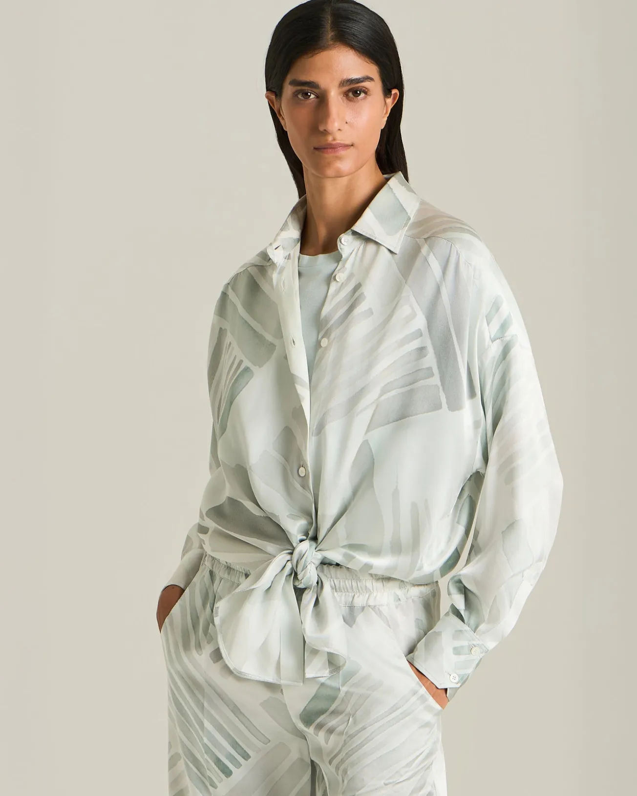 OVERSIZED SILK SHIRT WITH ETHNIC BRUSH PATTERN