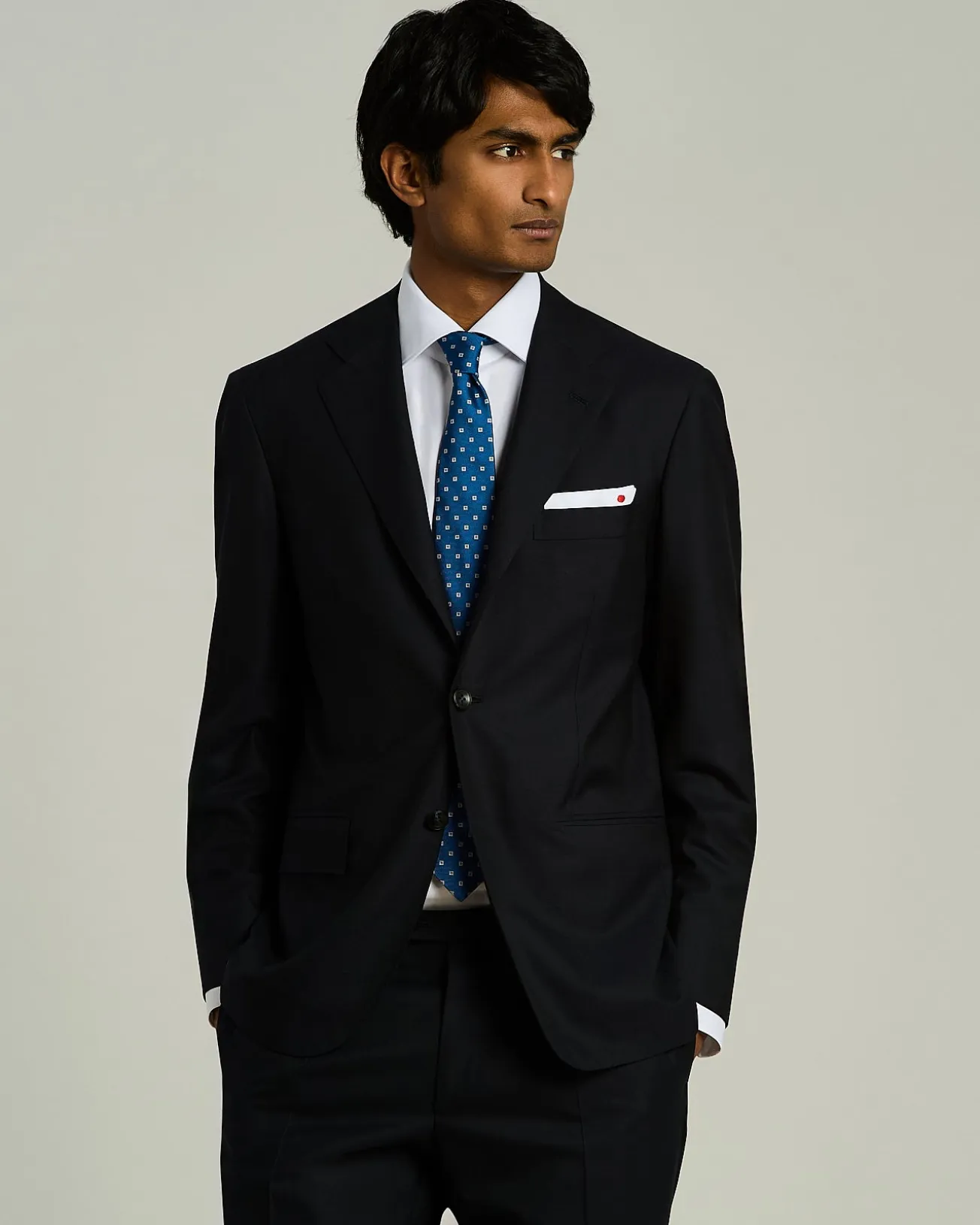 PATTERNED SILK TIE