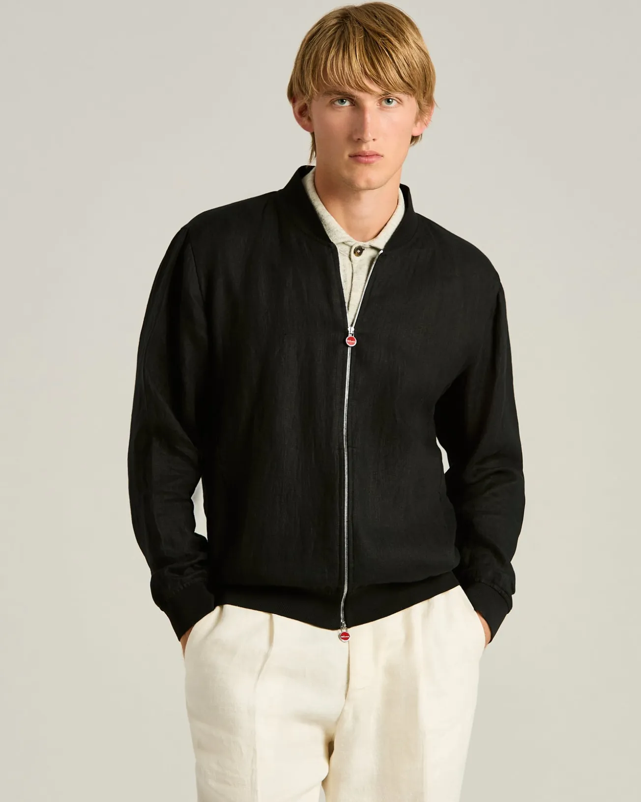 PURE LINEN JACKET WITH ZIP IN BLACK
