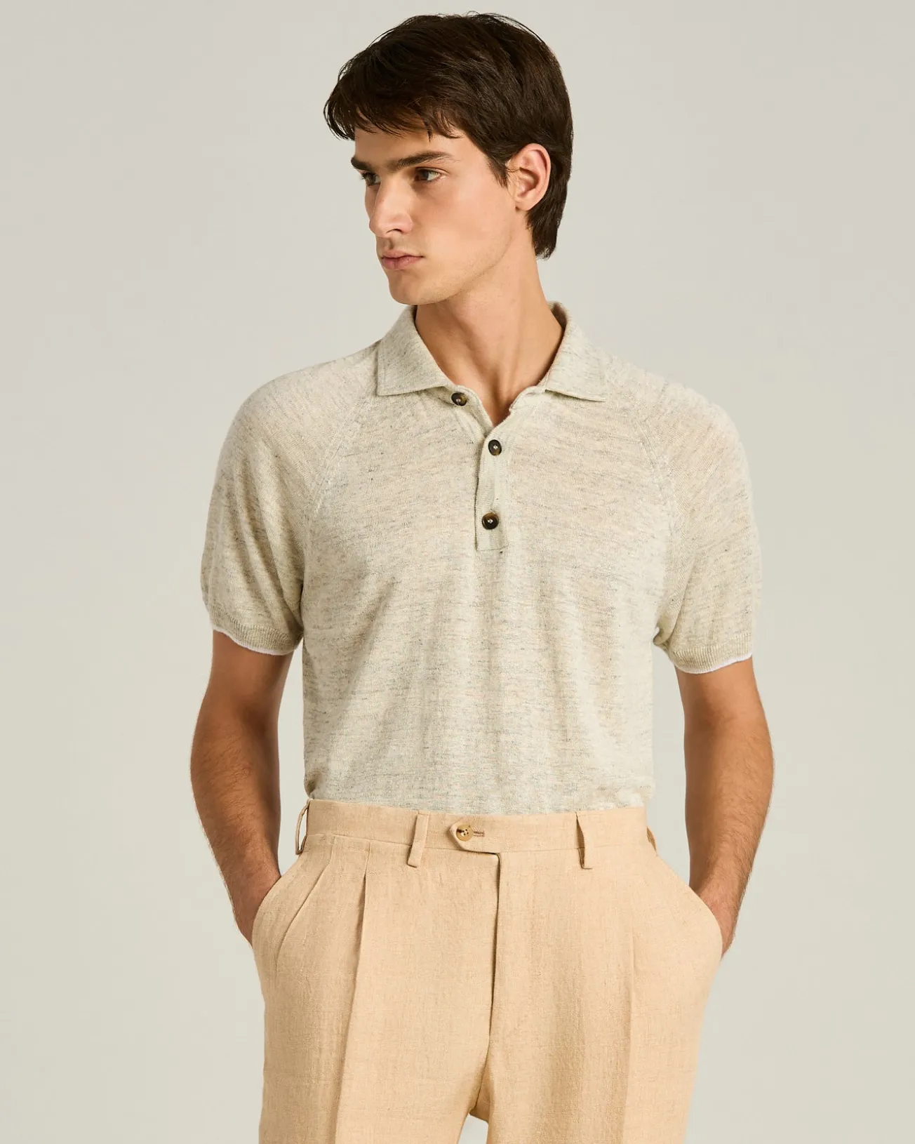 PURE LINEN SHORT-SLEEVED POLO SHIRT IN GREY