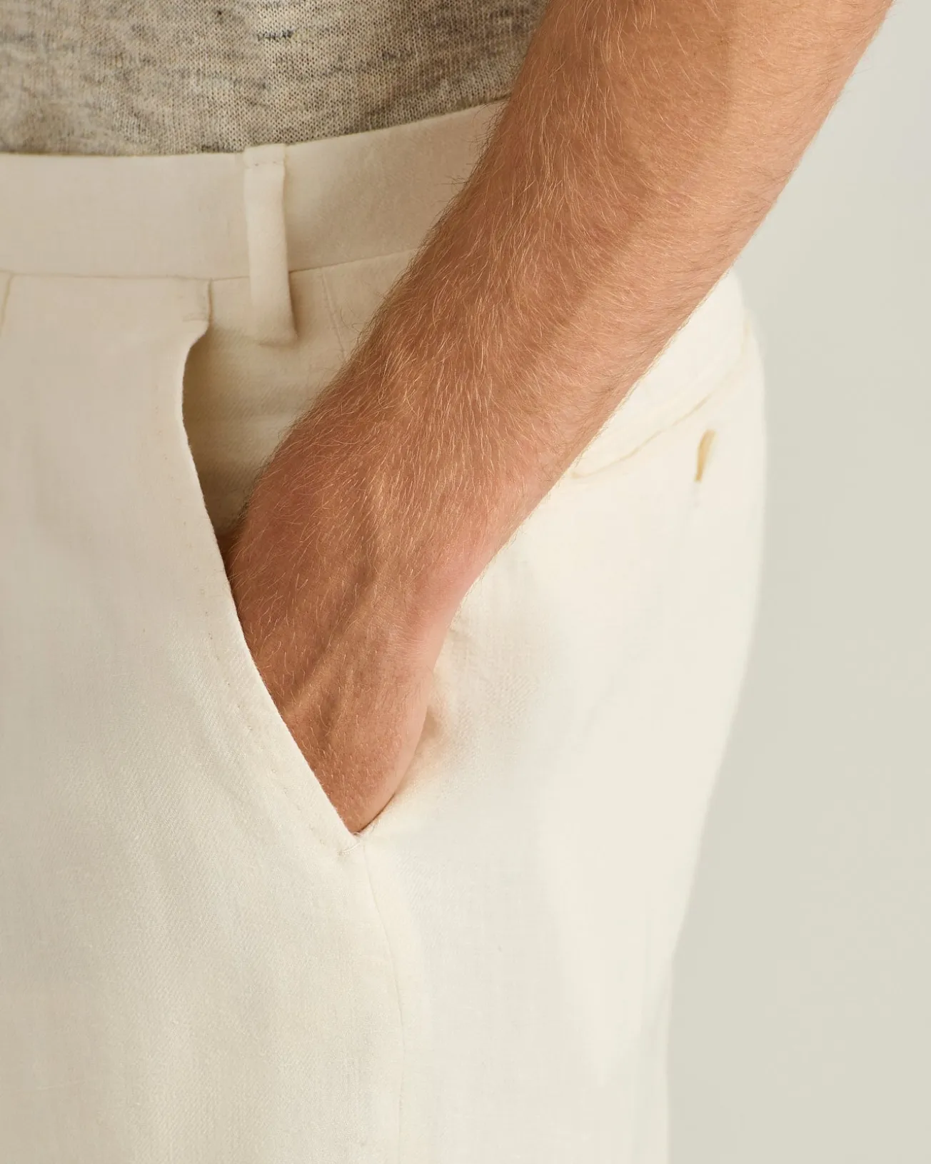 PURE LINEN TROUSERS IN WHITE