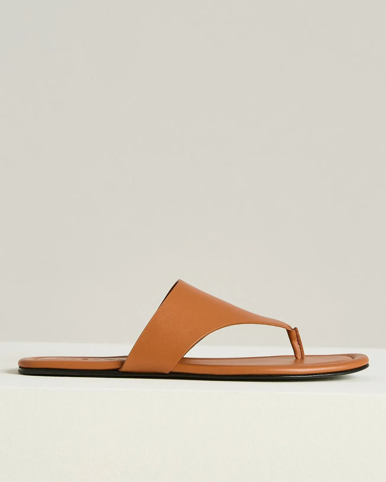 SOFT LEATHER THONG SANDAL