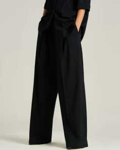 TAILORED LIGHTWEIGHT WOOL BLACK TROUSERS