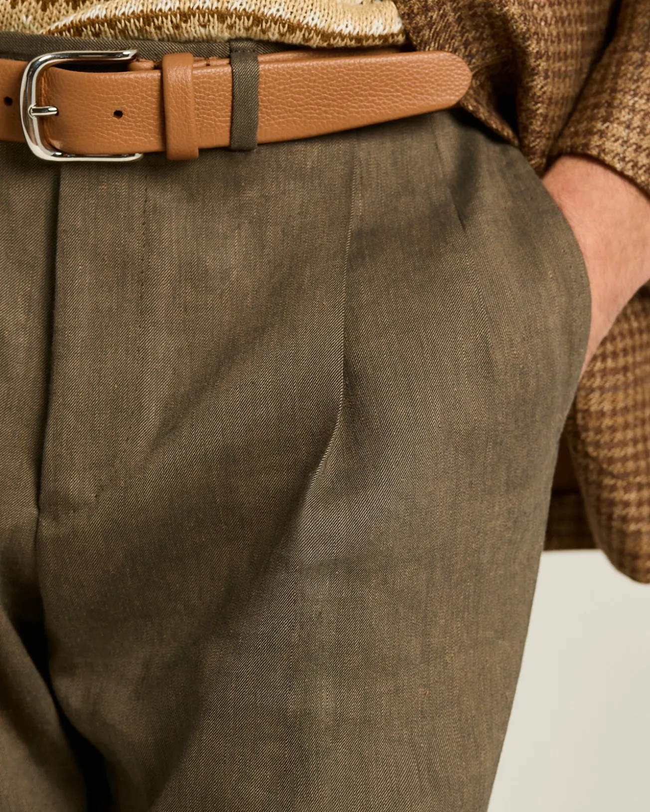 TAILORED LINEN AND WOOL TROUSERS