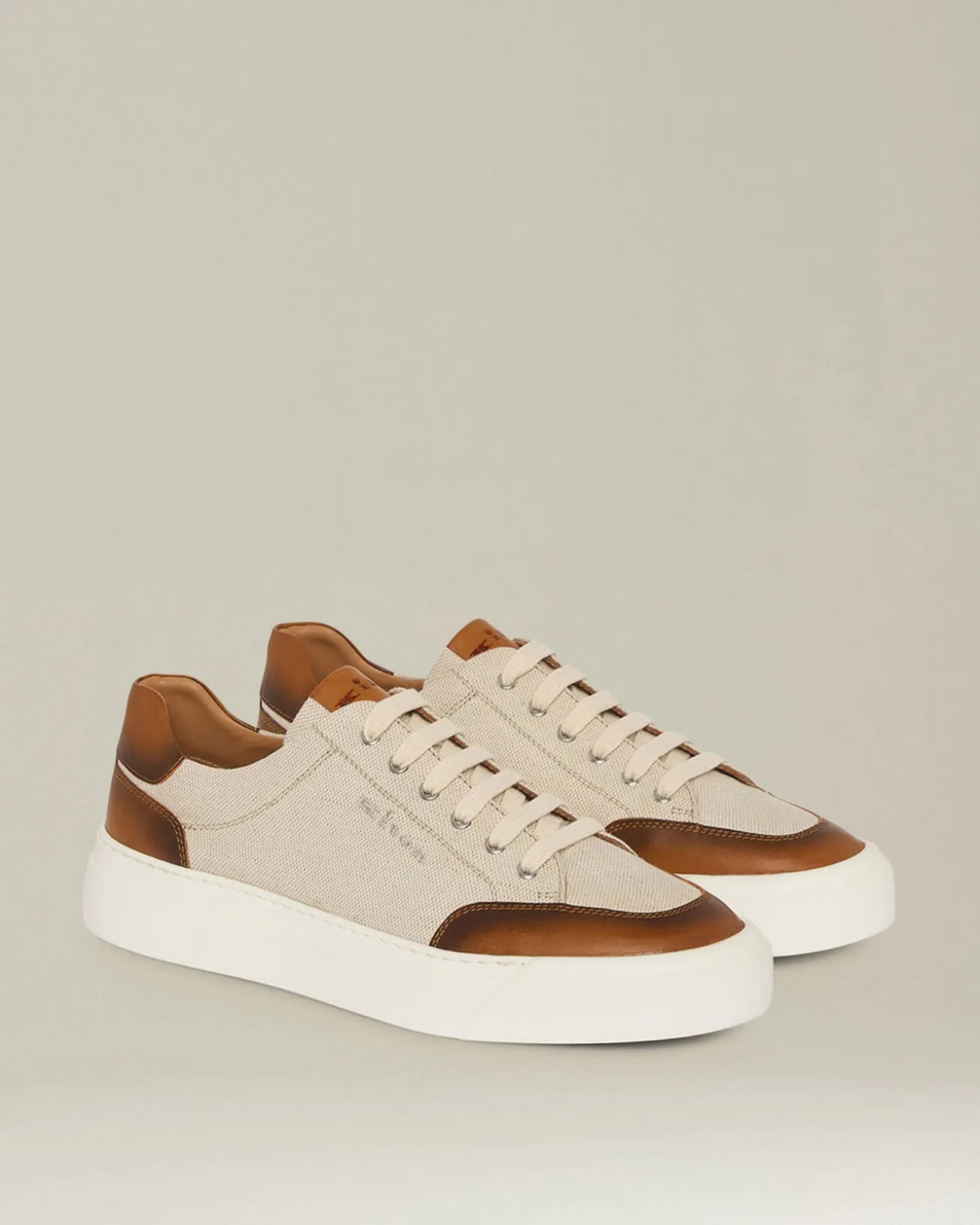 URBAN SNEAKERS WITH LEATHER INSERTS