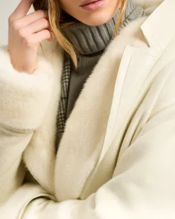 WHITE CASHMERE COAT WITH FUR DETAILS
