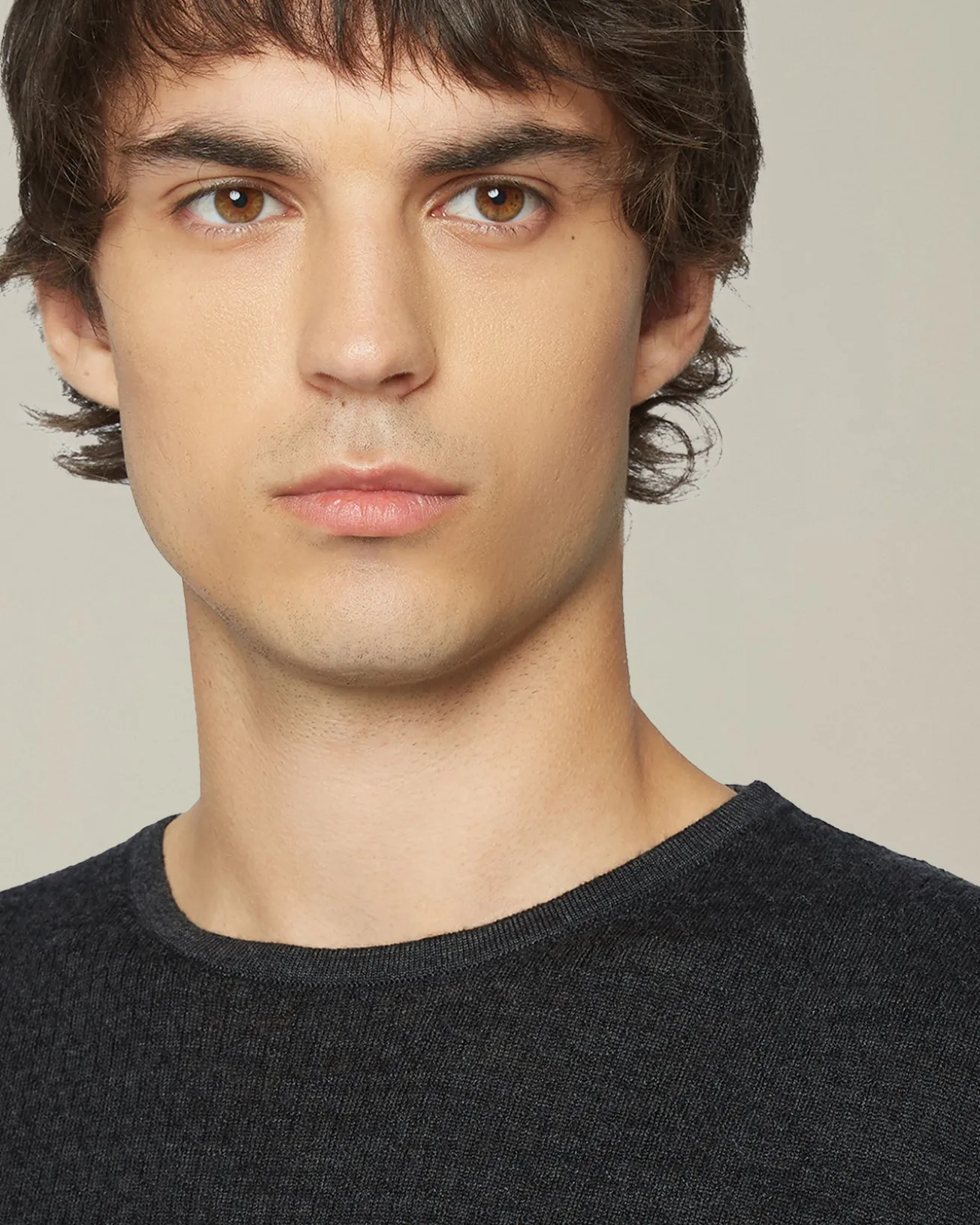 WOOL AND SILK BLEND CREW NECK JUMPER